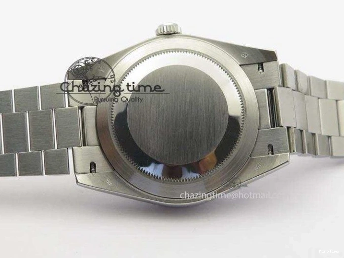 MiroTime 0424 Stretchable DayDate 40mm BP-Maker 228206 SS Green Roman Dial (Fluted Bezel) On SS Bracelet ETA 3904